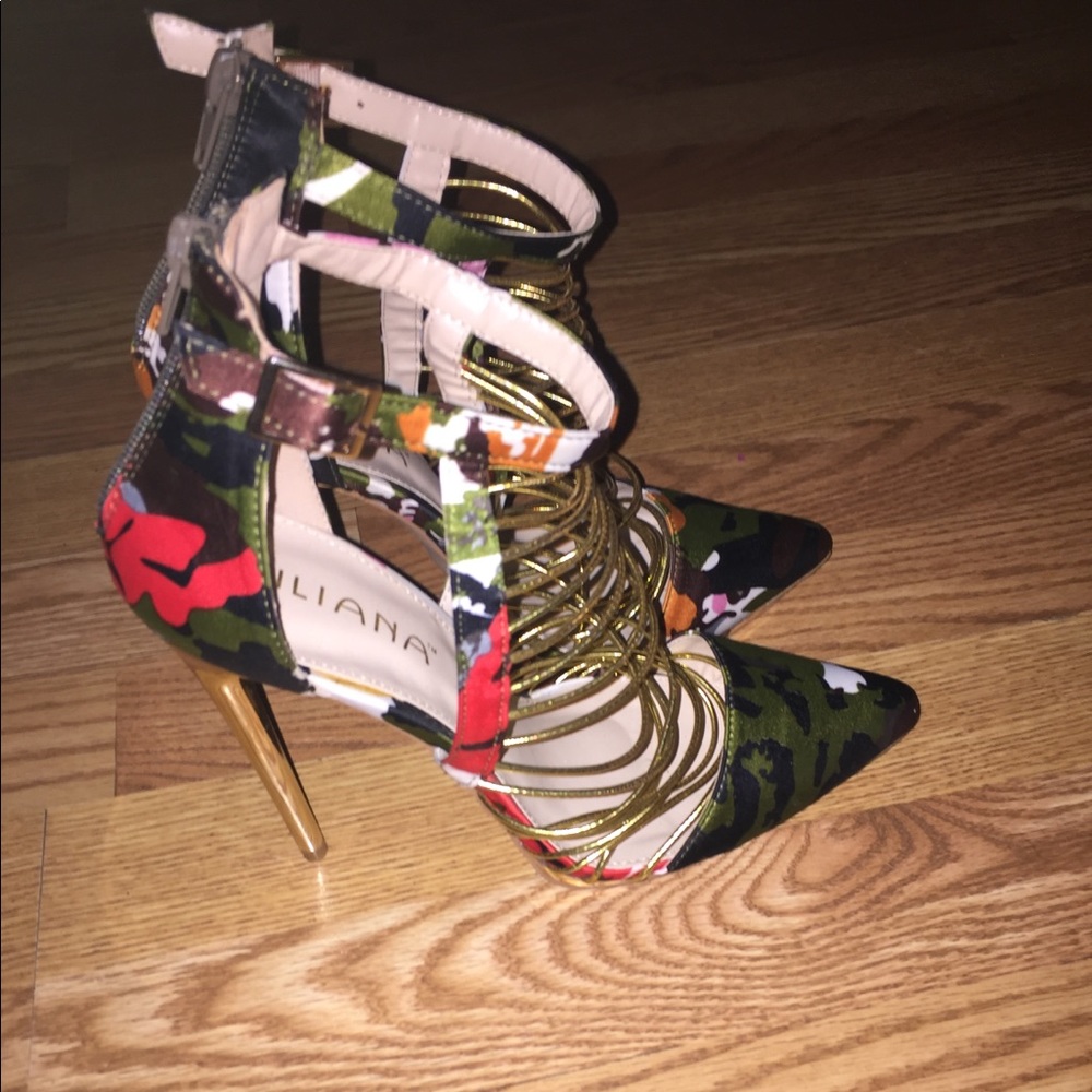 Liliana Heels